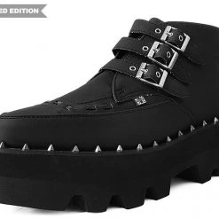 TUK-A9559 Black 3-Buckle Pointed Dino Lug Sole Boot Women