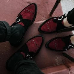 TUK-A9592 Black & Burgundy Suede Pointed Buckle Creeper