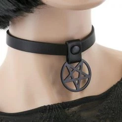Funk Plus Fetish 1/2" CHOKER WITH 1 1/2" HANGING PENTAGRAM