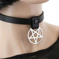 Funk Plus Fetish 1/2" CHOKER WITH 1 1/2" HANGING PENTAGRAM
