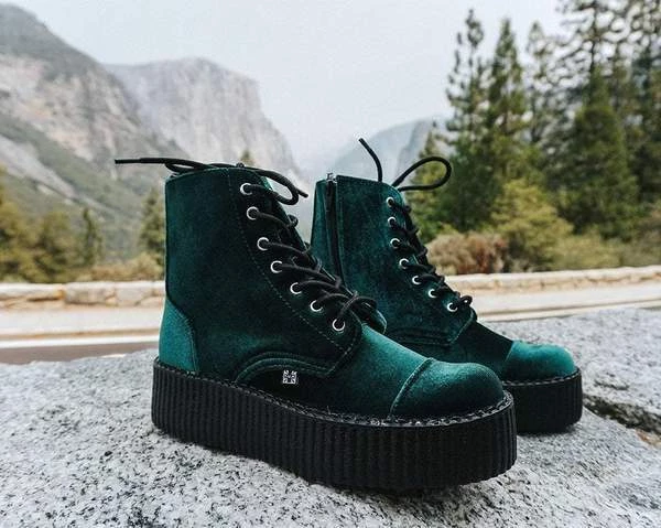 Women TUK V9759L Green Velvet 7-Eye Viva Mondo Boot 6 Women TUK V9759L Green Velvet 7-Eye Viva Mondo Boot