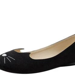 TUK-A9008L Sophistakitty Flats