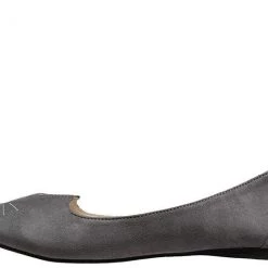 TUK-A9086L Sophistakitty Flats Women