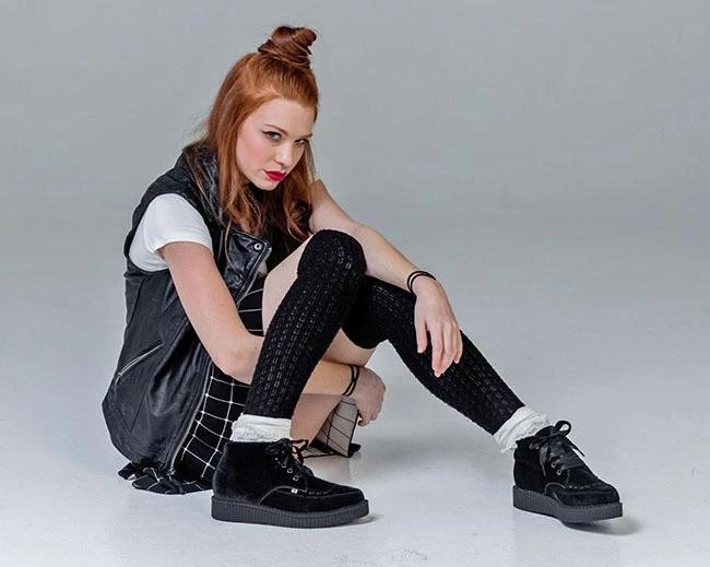 Women TUK-A9307 Black Velvet Pointed Boot 3 Women TUK-A9307 Black Velvet Pointed Boot